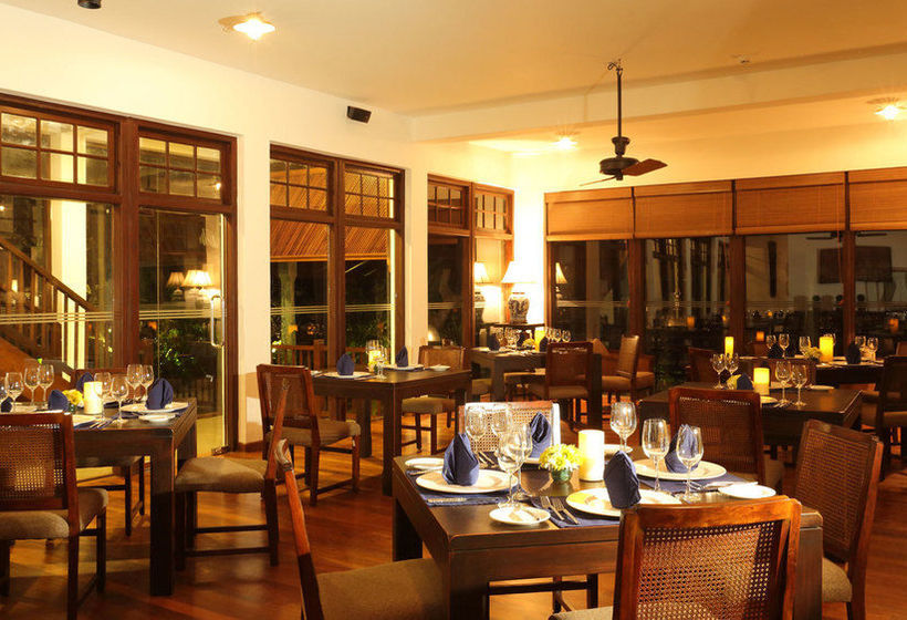 בית מלון כפרי Villa Republic Galle  Entire Villa