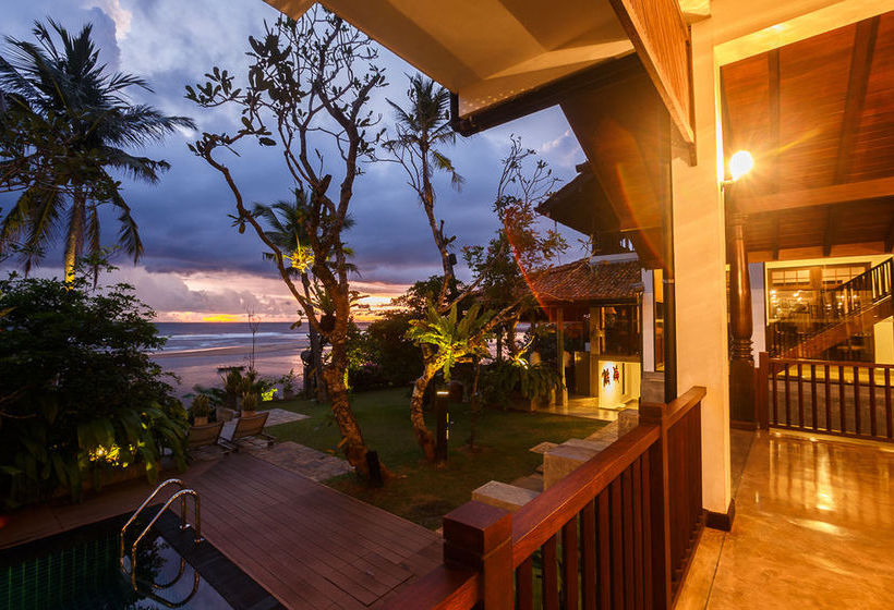 בית מלון כפרי Villa Republic Galle  Entire Villa