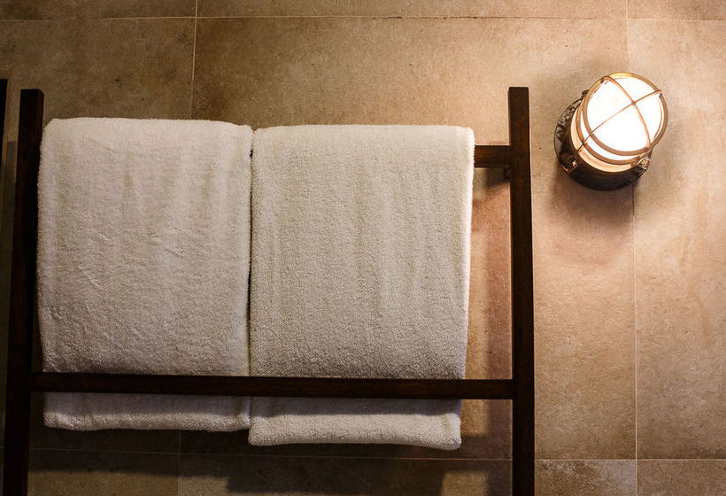 בית מלון כפרי Villa Republic Galle  Entire Villa