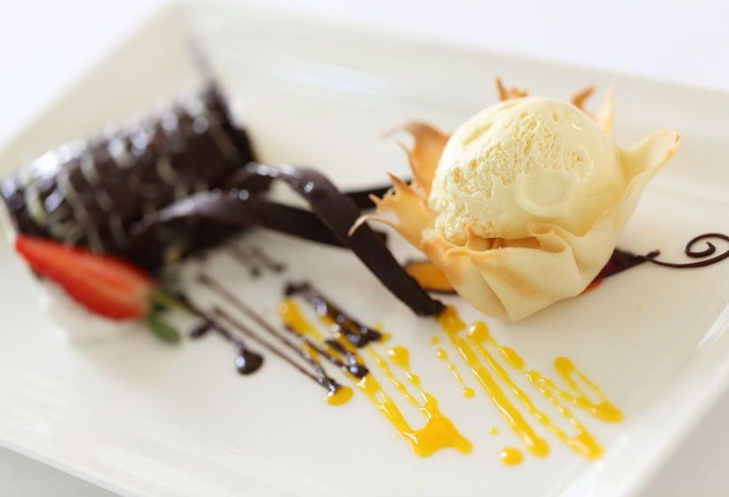 בית מלון כפרי Villa Republic Galle  Entire Villa