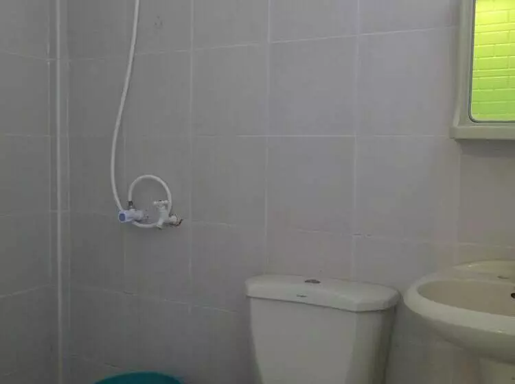 Pensionat Alexis Cliff Dive Resort