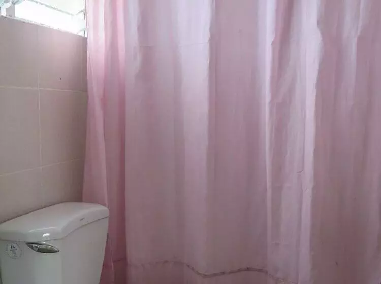 Pensionat Alexis Cliff Dive Resort