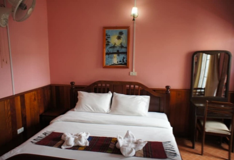 פנסיון Domon Guesthouse