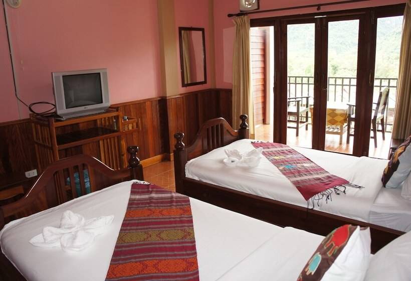 פנסיון Domon Guesthouse