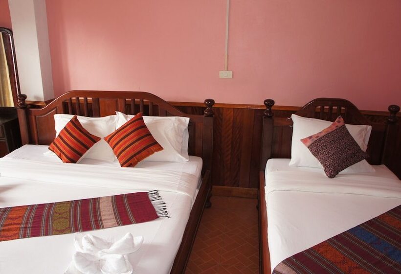 פנסיון Domon Guesthouse