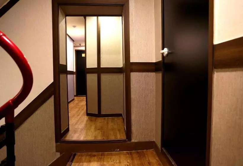 پانسیون Kingkong Myeongdong