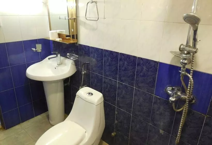 Пансион Miltons Beach Resort