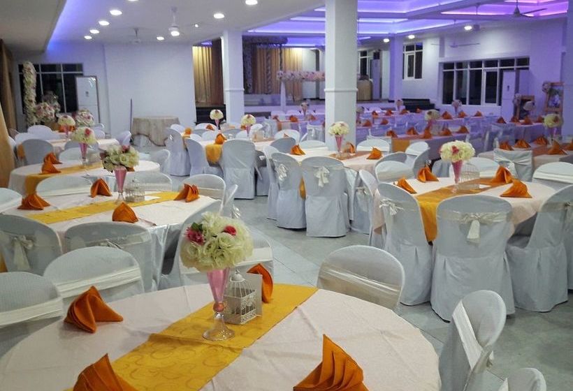 بنسيون Miltons Beach Resort