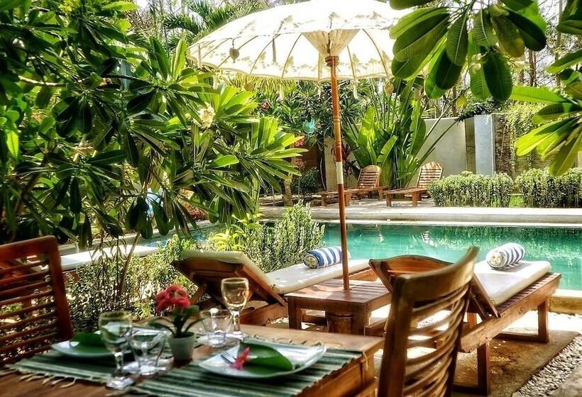 بنسيون Villa Rembulan