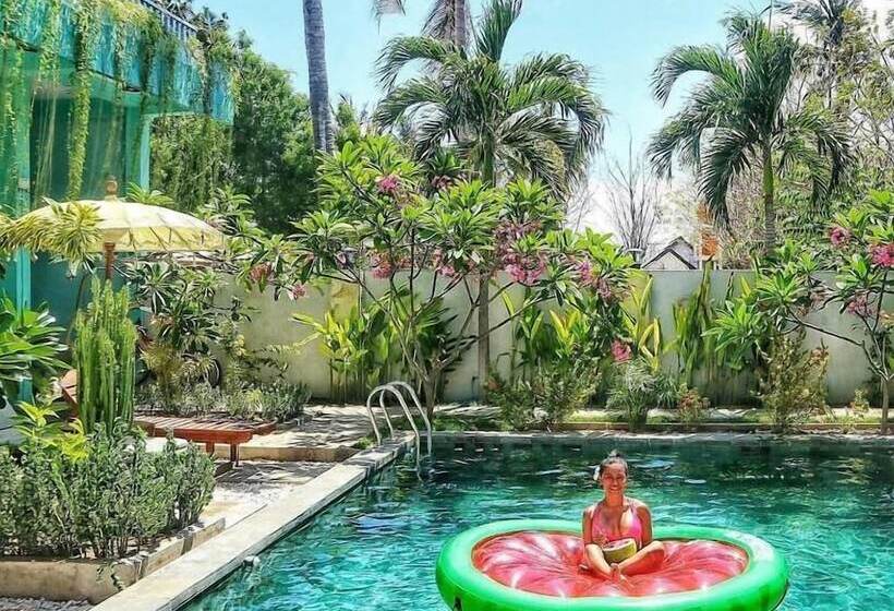 بنسيون Villa Rembulan