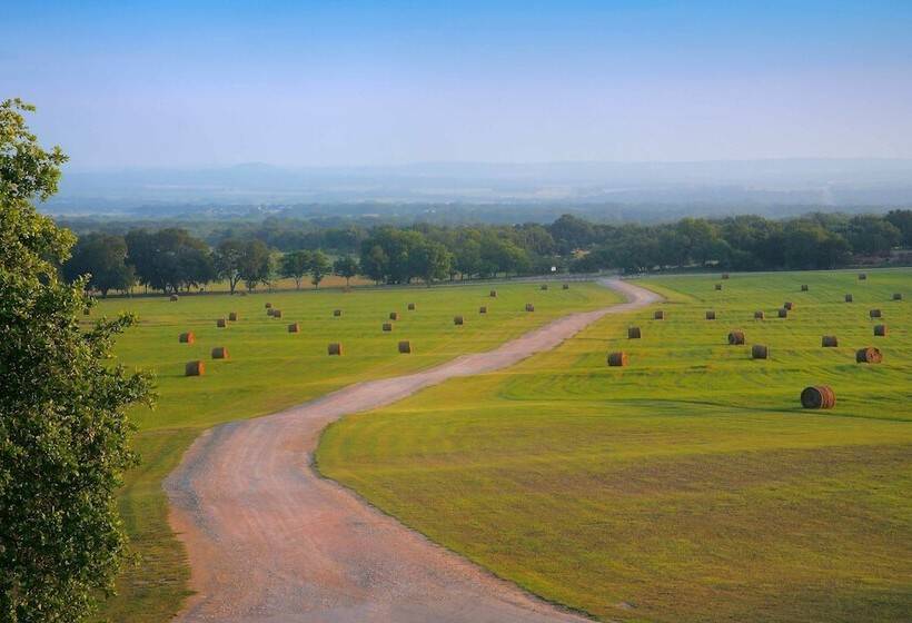 Bed and Breakfast Rose Hill Retreat