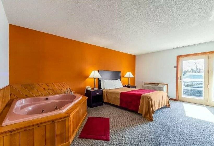 فندق Econo Lodge Lakeshore