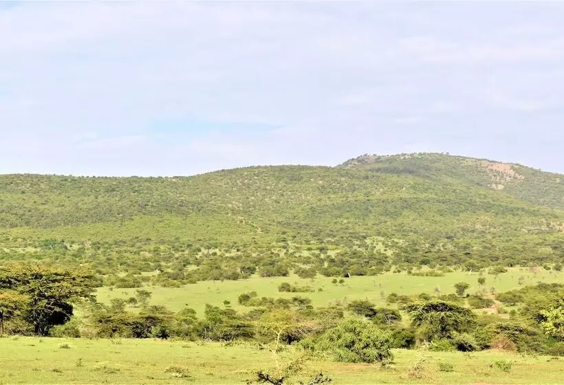 هتل Elangata Olerai Luxury Camp
