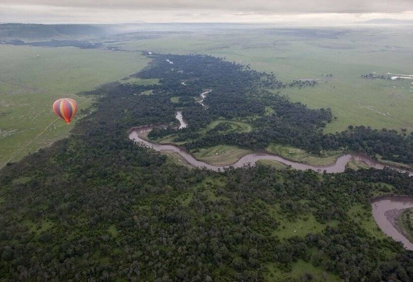 هتل Julia S River Camp