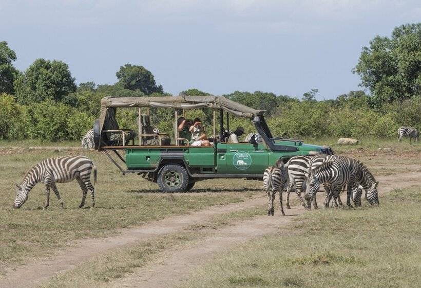 هتل Julia S River Camp