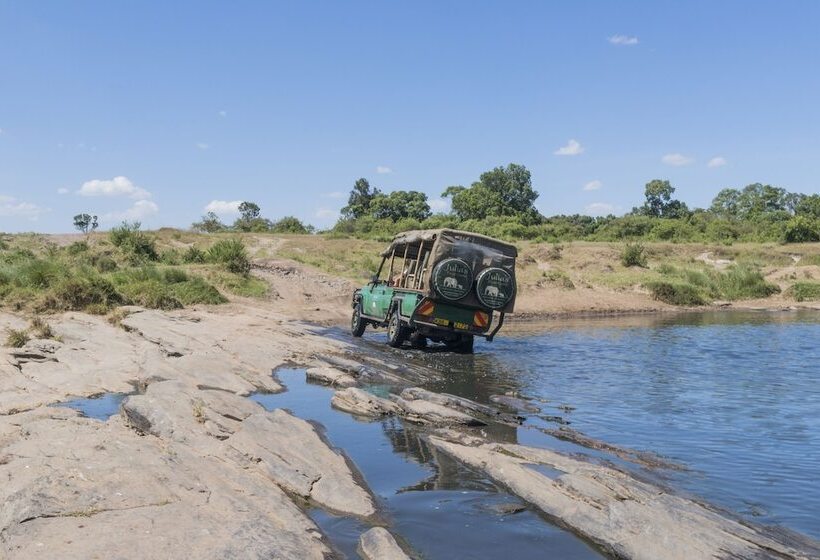 هتل Julia S River Camp