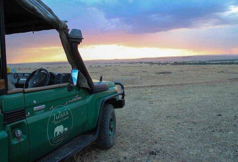 هتل Julia S River Camp