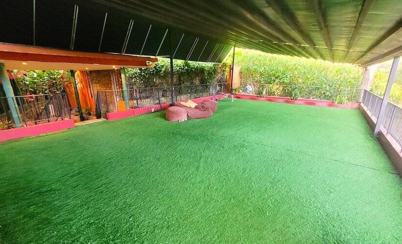 호텔 La Semilla Ecolodge