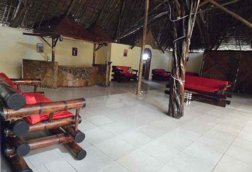 هتل Mara Ndovu Lodge