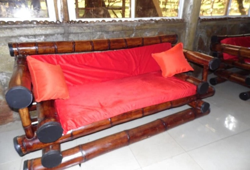 هتل Mara Ndovu Lodge