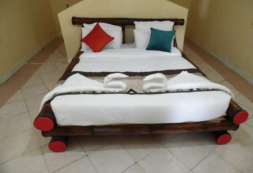 هتل Mara Ndovu Lodge