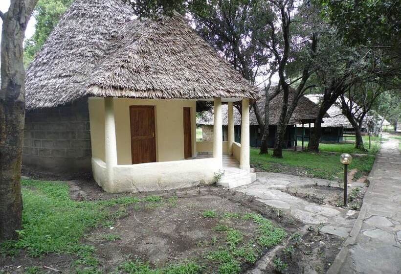 هتل Mara Ndovu Lodge