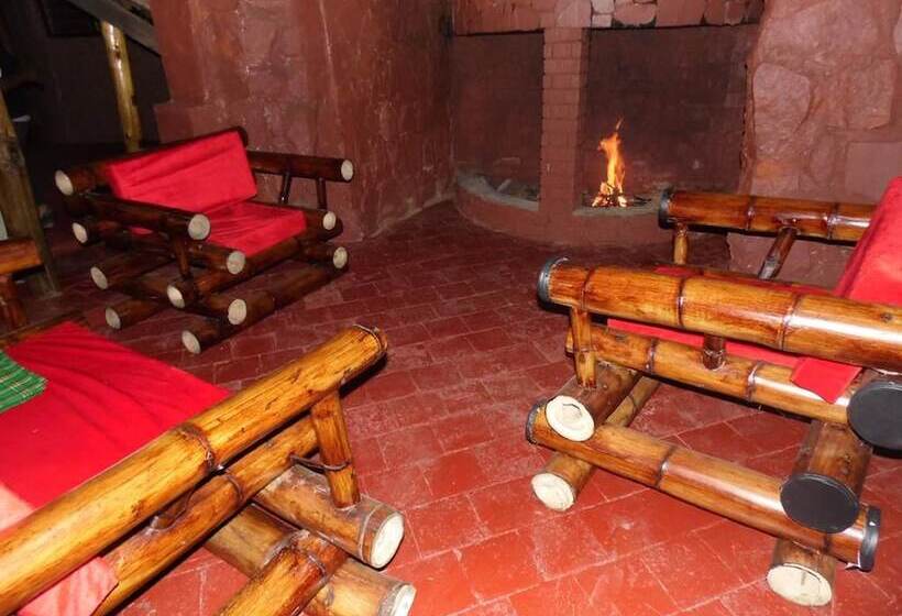 هتل Mara Ndovu Lodge