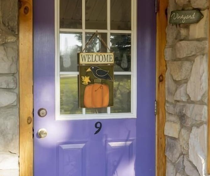 בית מלון כפרי Savannah House Wine Country Inn & Cottages