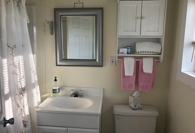 בית מלון כפרי Savannah House Wine Country Inn & Cottages