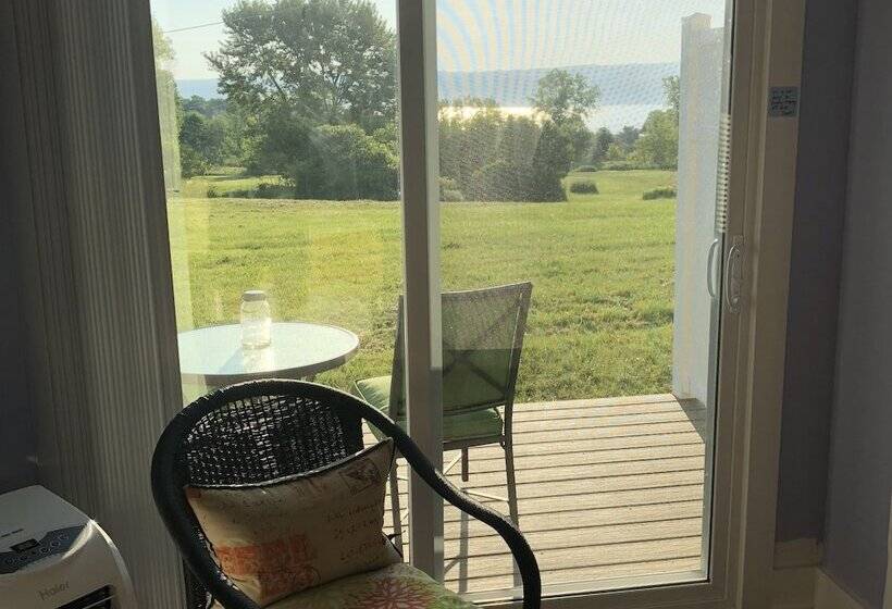 בית מלון כפרי Savannah House Wine Country Inn & Cottages