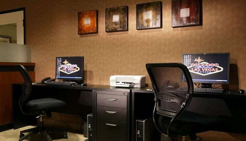 호텔 The Carriage House