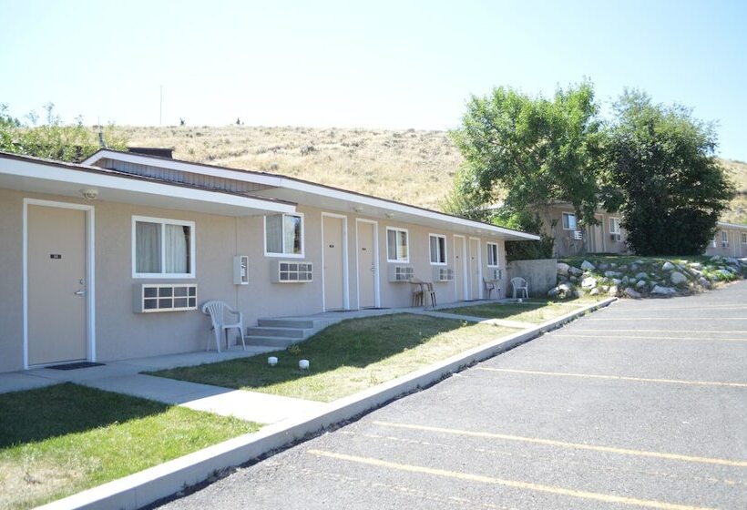 מוטל A Wyoming Inn