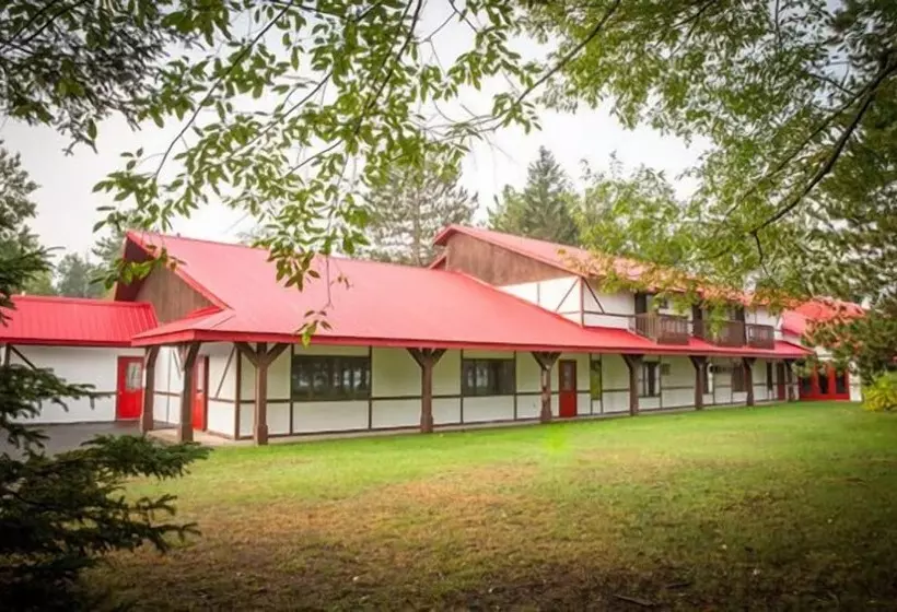 モーテル Lumberjack Inn