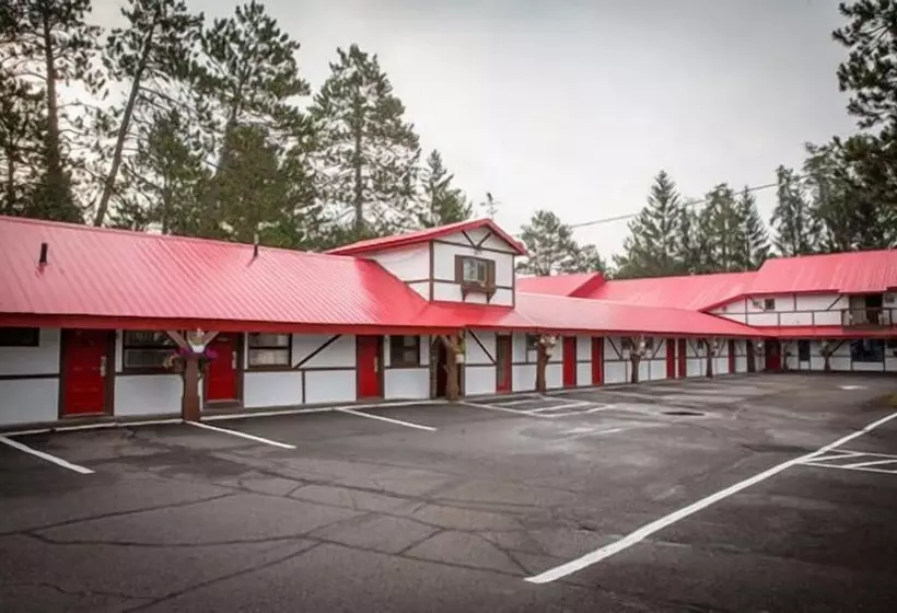モーテル Lumberjack Inn