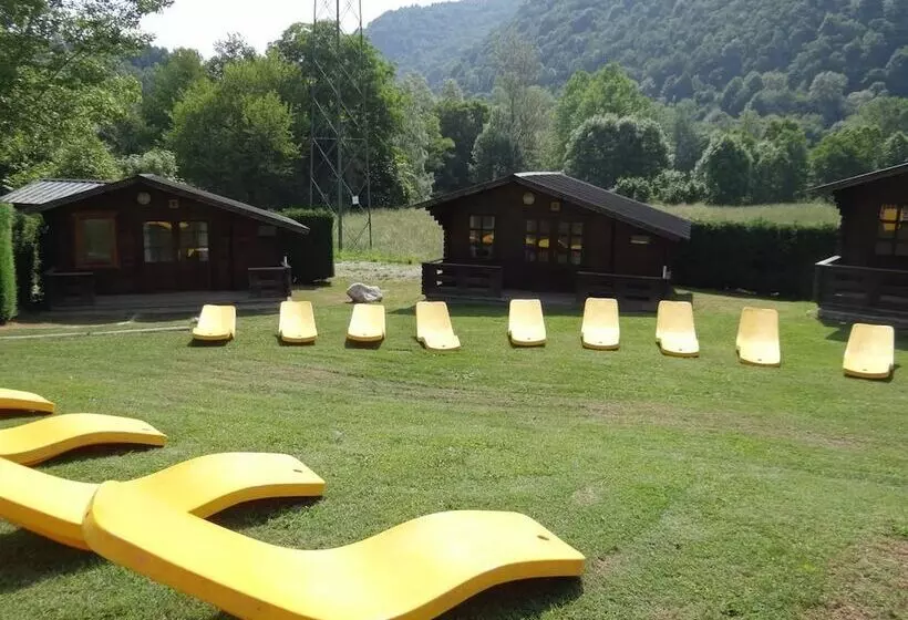 リゾートホテル Stura River Village Rafting