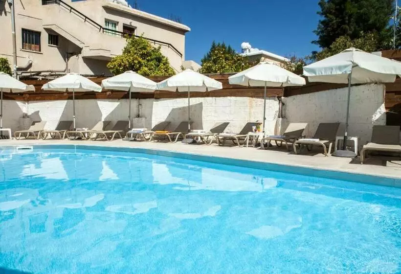 Alecos Hotel Apartments