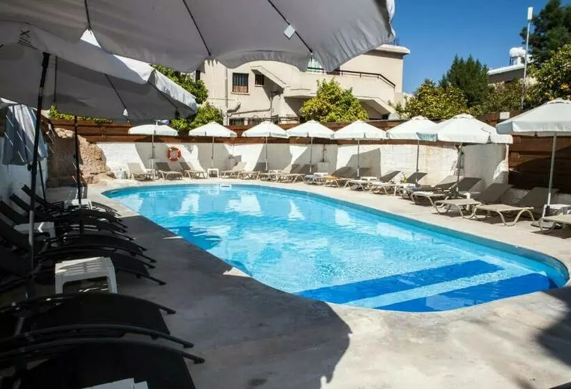 Alecos Hotel Apartments