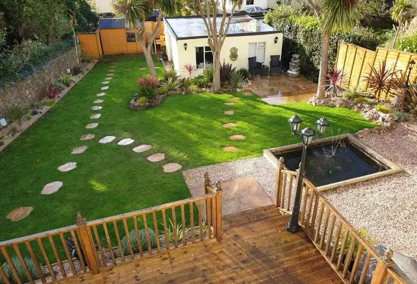 Appletorre House Holiday Flats