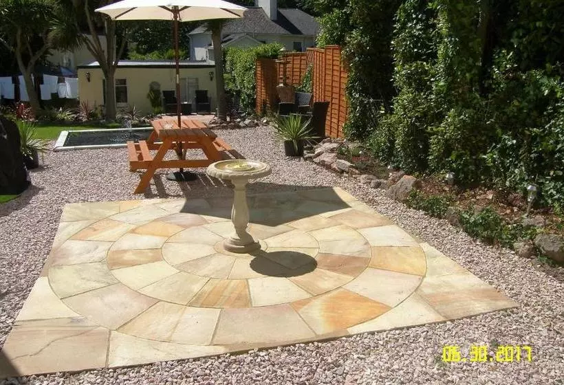 Appletorre House Holiday Flats