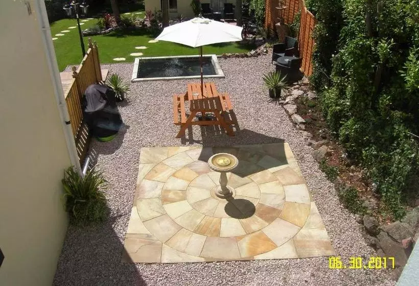 Appletorre House Holiday Flats