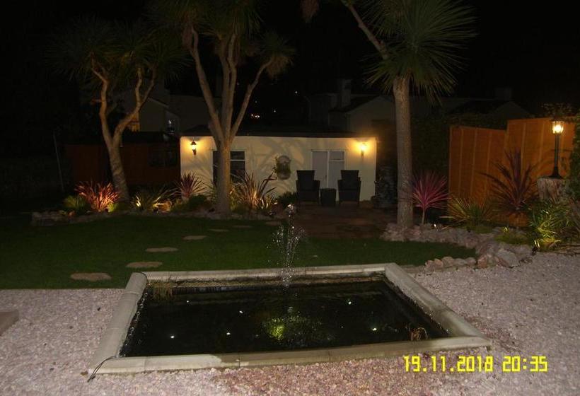 Appletorre House Holiday Flats