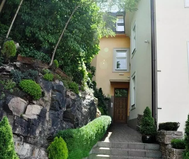 Festival Hotel Apartments