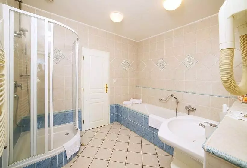 Festival Hotel Apartments