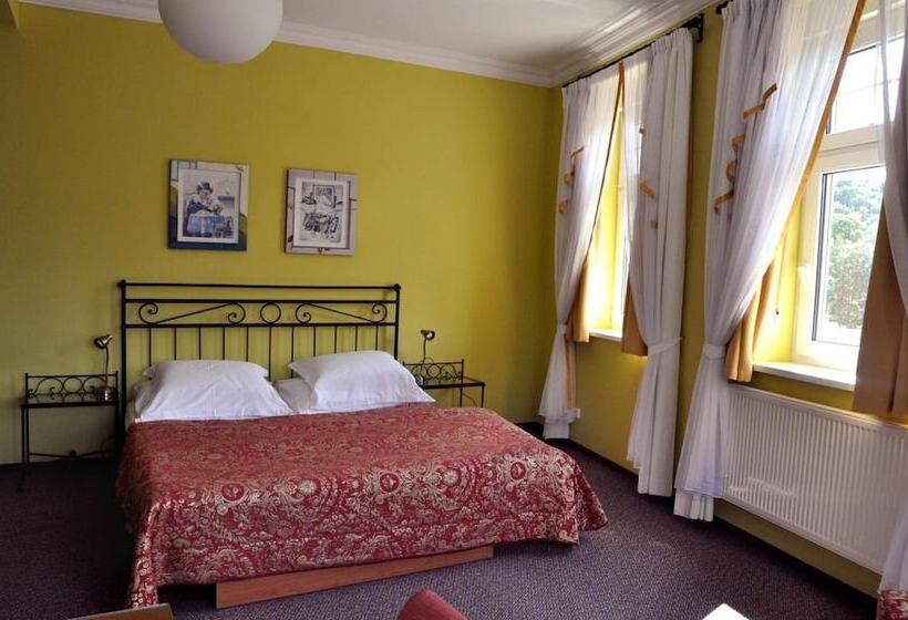 Festival Hotel Apartments