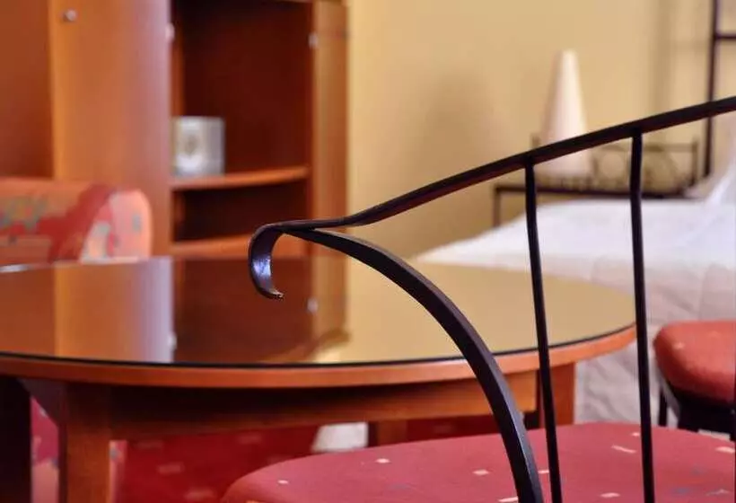 Festival Hotel Apartments