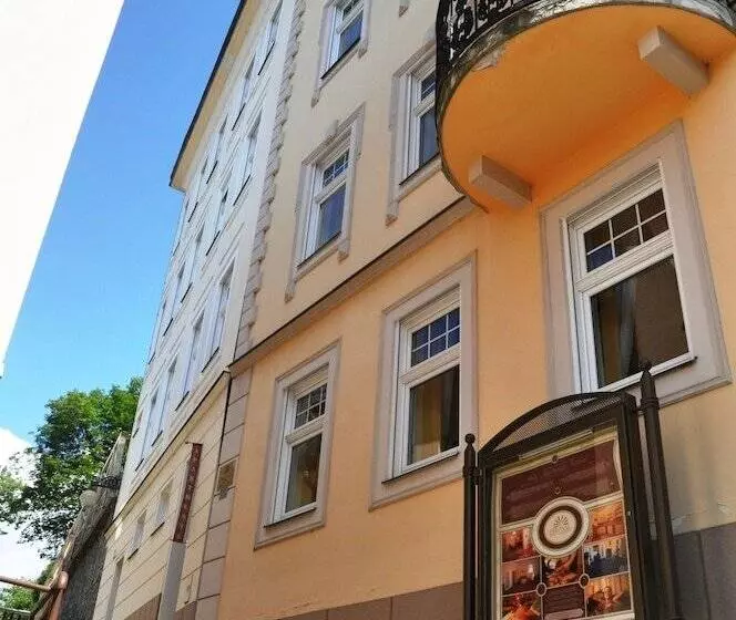 Festival Hotel Apartments