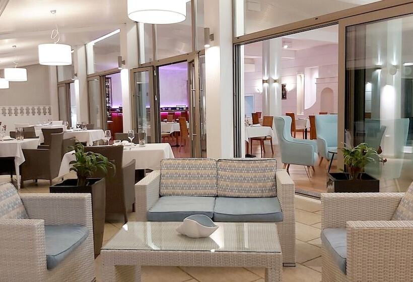 酒店 Akrogiali Exclusive