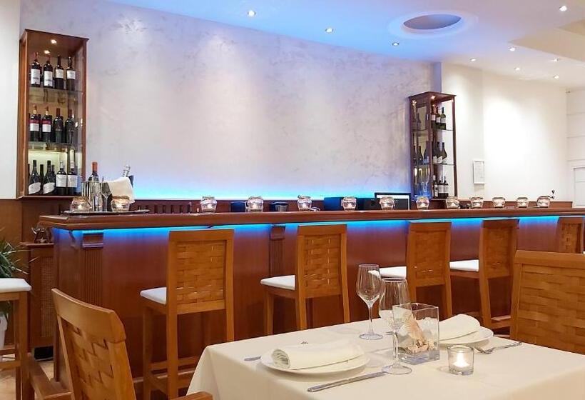 酒店 Akrogiali Exclusive