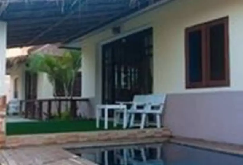 酒店 Banana Beach Resort