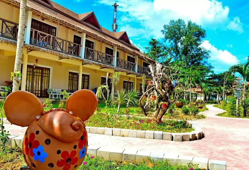 酒店 Banana Beach Resort